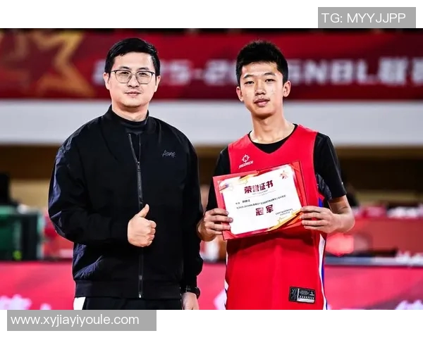 周磊专访：从篮球小子到职业球员的成长与蜕变之路